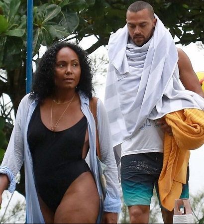Cairra and Jesse Williams spending summer time.
