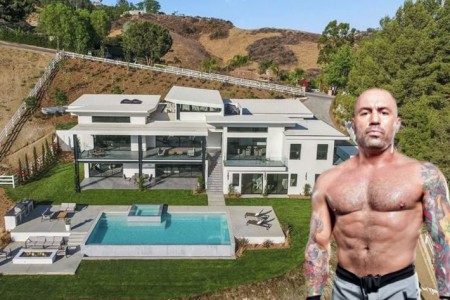 Joe Rogan bought a luxurious house in Bell Canyon back in 2018