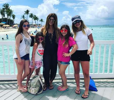 Audriana along with her family in a vacation. Know more about Audriana age, net worth, instagram, twitter, dance, competition, dance studio and many more