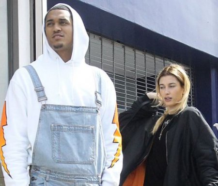 Jordan Clarkson and Hailey Baldwin spotted by the paparazzi