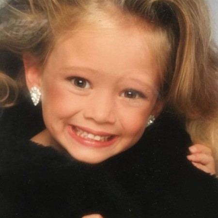 An adorable image of young Hilary Duff