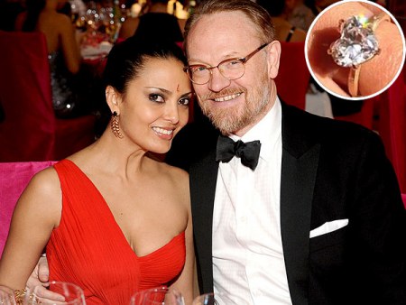 Jared Harris gave a lovely ring to his wife, Allegra Riggio for engagement; Know about their dating history
