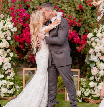 the co-host of Flip or Flop officially walked down the aisle with English television presenter, Ant Anstead