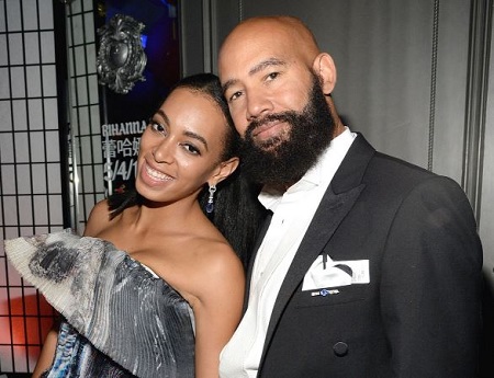 The singer Solange Knowles & the music video director Alan Ferguson were married from 2014 to 2019.