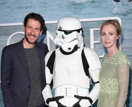The Star Wars: Episode III – Revenge of the Sith actress Genevieve O'Reilly is married to chiropractor Luke Mulvihill.