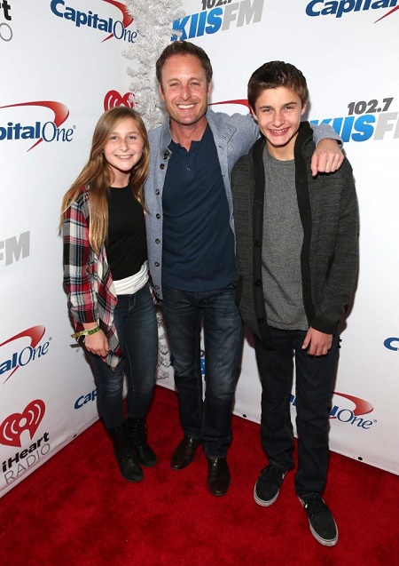 The Bachelor star, Chris Harrison shares two kids along with his ex-wife, Gwen Harrison
