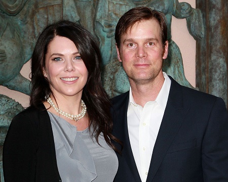 Peter Krause with his lover Lauren Graham