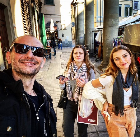 Gabriele Corcos is a Father of Two, Evelina, 17, and Giulia,13,
