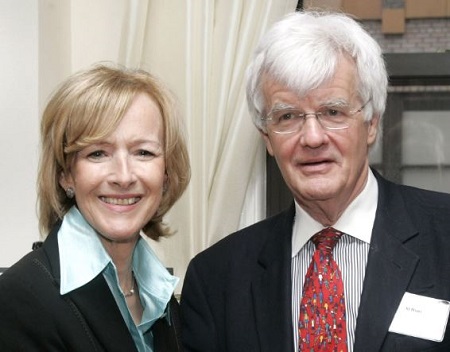 The PBS News Hour anchor Judy Woodruff is married to the journalist AI Hunt since 1980.