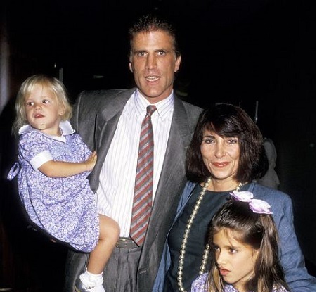 Alexis Danson and Her Sister, Kate Danson Along With Their Parents, Ted Danson and Casey Coates