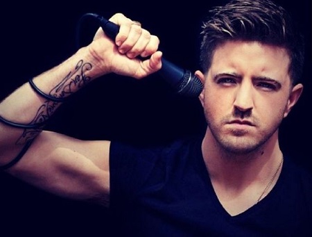  Billy Gilman is an openly gay country music singer from Rhode Island, USA.