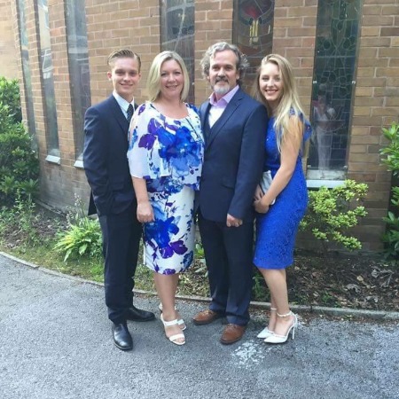 Tom Glynn-Carney with his parents and sister  Molly Jane Glynn-Whitehead.