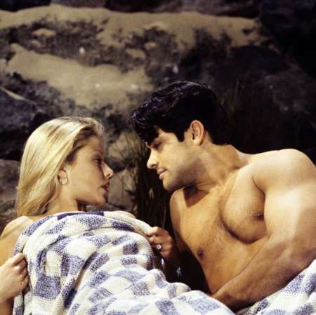 Kelly Ripa and Mark Consuelos on the set of All My Children