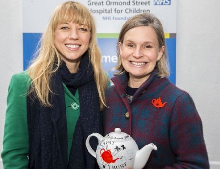 Image: Sara Cox meets Teapot Trust founder. Source: Pressreleasewire