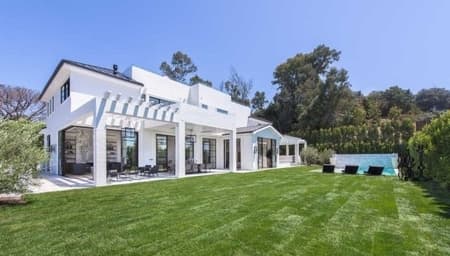 LeBron new $23 million mansion in LA