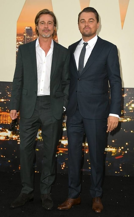 Brad Pitt together with Leonardo DiCaprio at an award event