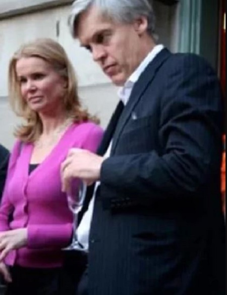 Tom Carver  and his wife ,Katty Kay,Know more details about his married, wedding date, children, relationship.