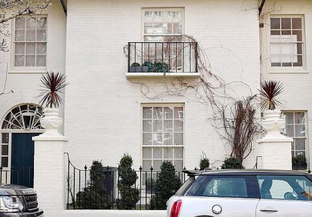 Nigel Farage's house worth $4 million in Chelsea townhouse; Know about his income and earnings