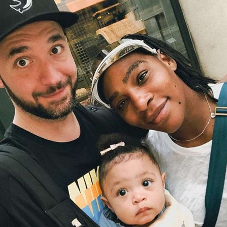 Alexis Olympia Ohanian Jr. with her parents
