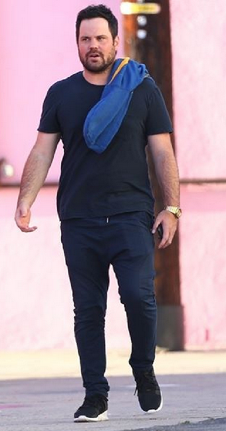 Mike Comrie Married, Wife, Children, Divorce & Net Worth | Married Celeb