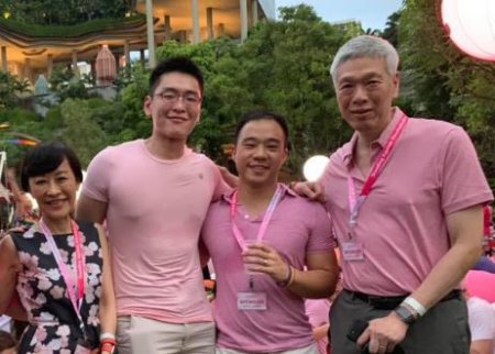 Image: From left to right, Yang's wife, their son and  his partner, and Mr. Yang himself, Source: facebook