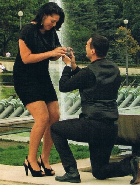 Ryan Debolt proposal to Sara Ramirez in Paris