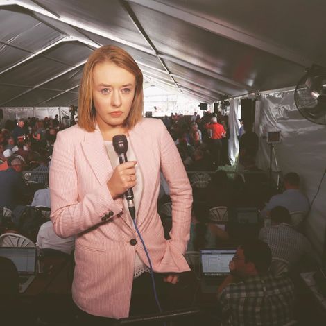 Sarah Westwood while reporting