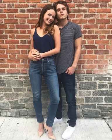 Jake Manley is a Canadian born American actor who is dating Jocelyn Hudon