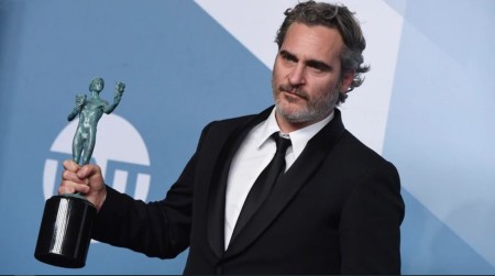 Joaquin Phoenix won the 2020 SAG Award as the best male actor in a leading role