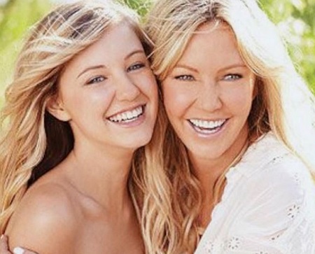 The model, arising actress, Ava Elizabeth Sambora (left) with her renowned mother Heather Locklear (right).
