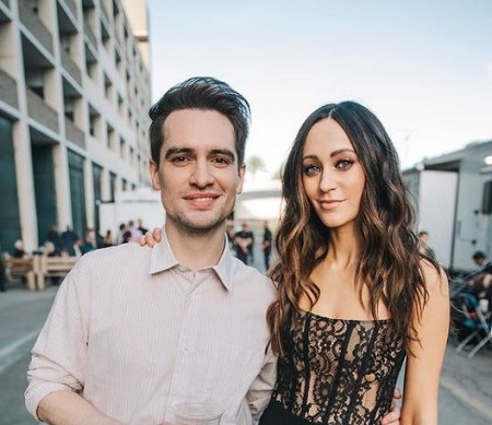 The American skincare enthusiast Sarah Urie is the wife of the famous singer, musician, Brendon Urie.