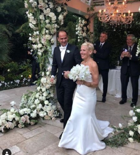 Marcus Lemonis and Roberta "Bobbi" Lemonis are married since February 2018.