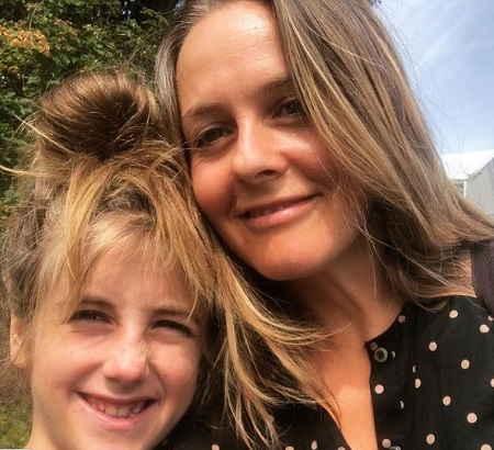Kezi Silverstone's Half-Sister Alicia Silverstone Along With Her Son, Bear Blu Jarecki