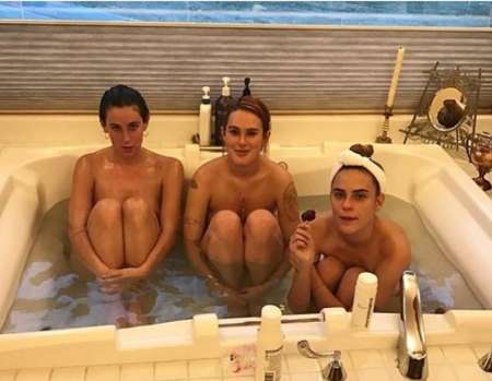 Scout Willis and her sisters, Rumer Willis and Tallulah Willis taking a bath to celebrate their sobriety. Know more about Scout's sober life?