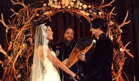 Nicole Boyd and Bam Margera wedding at the concert in Iceland