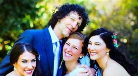 Emily Beth Stern with her sisters and father Howard Stern