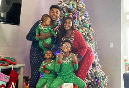 Nick Jr's family wore matching pajamas for the Christmas