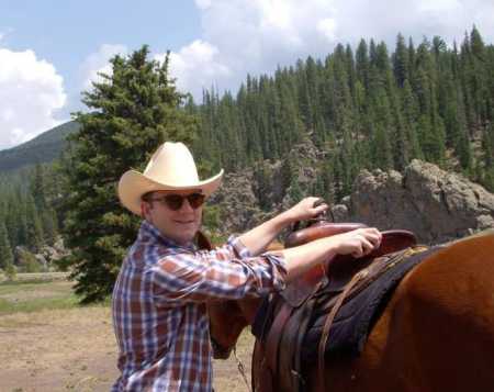 Lisa Boothe's partner, John Bourbonia Cummins enjoys horse riding. Do you know about the couple's adventurous life.