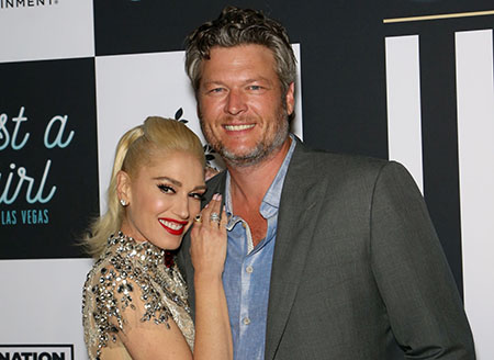 After divorcing with Miranda Lambert, Blake is now dating Gwen 