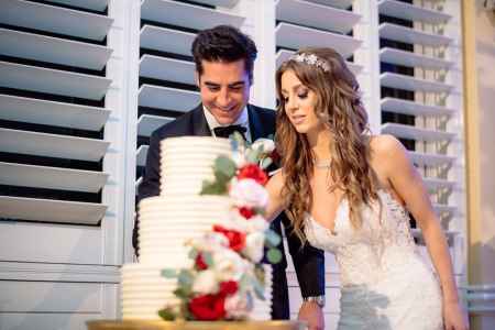 Jesse Watters Host Of Watters World Married Wife Emma Digiovine In December 2019 Know His Salary