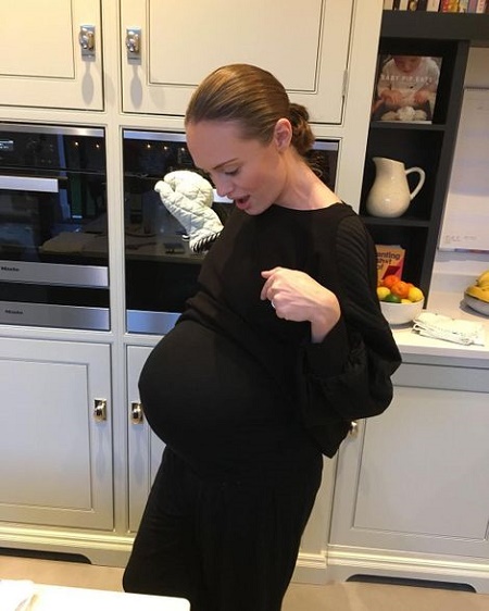 Sam Claflin's wife Laura Haddock is Pregnant with second Baby 