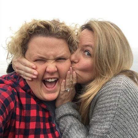 A comedian, Fortune Feimster announced her Engagement with Jacquelyn Smith via Instagram January 6, 2018