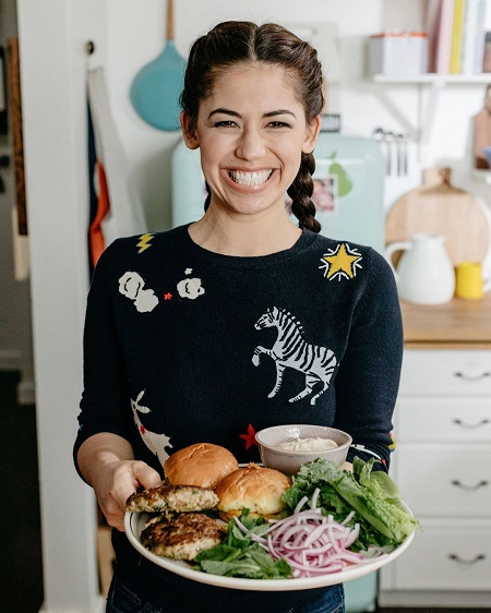 Nick Hagen's Wife Molly Yeh celebrity chef, cookbook author and blogger