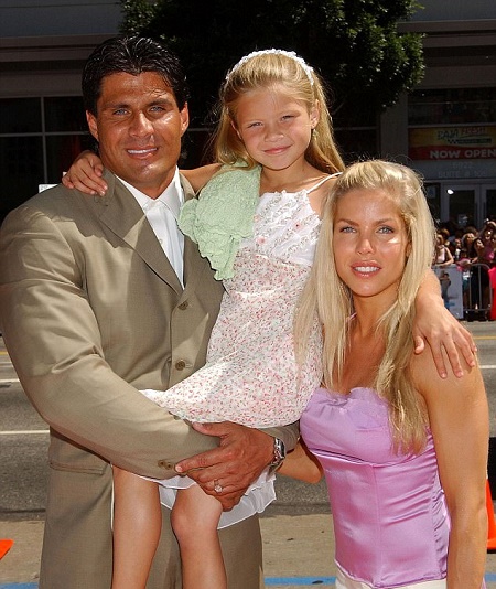 Jessica Canseco and her former husband and child