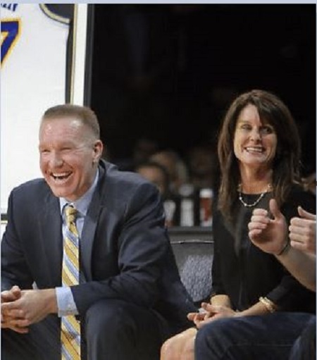 Liz Mullin and Chris Mullin are Married for Three Decades