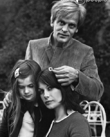  Klaus Kinski and Ruth Brigitte Tocki With Their Daughter, Nastassja Kinski