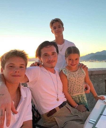  Romeo James Beckham With His Two Brothers, Brooklyn, Cruz, and a Little Sister Harper 