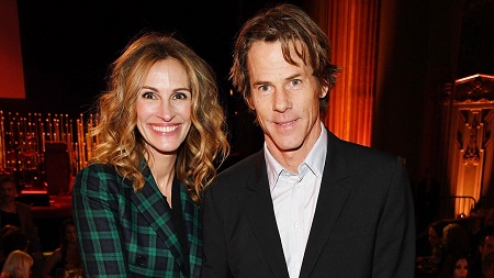 Daniel Moder and Julia Roberts Are Married for 18 Years