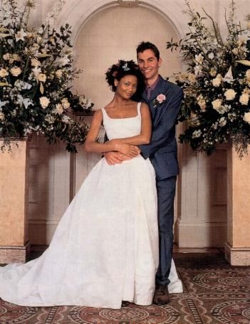 Nicole's parents Ol and Thandiwe Parker on their wedding day in 1998. 