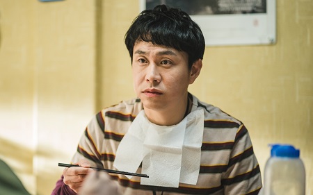 Oh Jung-Se as Moon Sang-tae in It's Okay to Not Be Okay (2020)